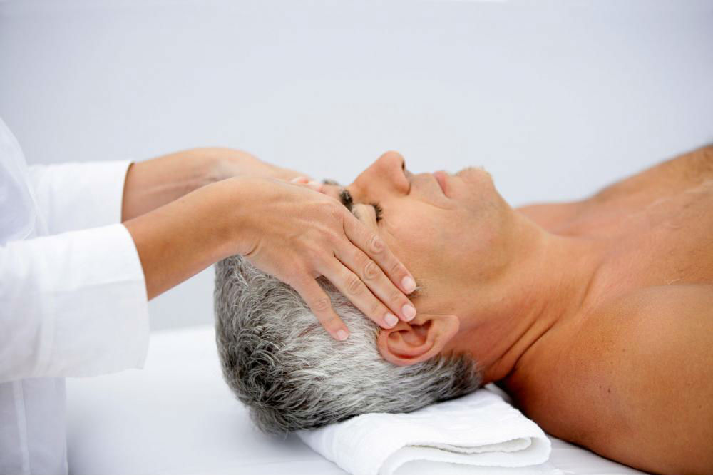 Relaxing Massage Therapy for Seniors (Over 62 years old ...